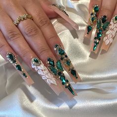 long, tan nails adorned with green and gold jewels.march nails trend, march nails inspo, march nails ideas, spring nails inspo, spring nails idea, spring nails trends Patrick Nails, Teal Acrylic Nails, Acrylic Nail Designs Coffin, Green Quince, Quinceañera Ideas, Emerald Nails, Green Acrylic Nails