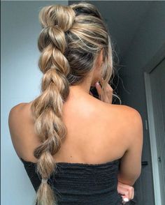 High Pony Braid, High Ponytail Braid, Prom Hair Up, Male Hairstyles, Tan Skin Blonde Hair, Hair Goal, High Ponytail Hairstyles, Sports Outfits