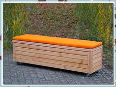 If you're looking for an attractive, easy-to-use solution for storing outdoor items, a bench is a great option. With a variety of options to choose from, you're sure to find the perfect bench for your needs. Minimalist Wood Furniture, Úložný Box, Furniture Details Design, Patio Storage, Fire Pit Designs, Diy Furniture Couch, Backyard Patio Designs, Garden Storage