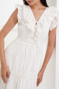 FABRIC:COTTON EYELET STYLE#: DR-20867-PACOT-PACIFIC COTTON EYELET-S23 LENGTH: 47" from top of the shoulder *Dry Clean or Wash on cold *Model is wearing a size Small Cotton Eyelet Dress, Summer Work Dresses, Pretty White Dresses, Beautiful Casual Dresses, White Chic, Yumi Kim, Solid Color Dress, Daytime Dresses, Silk Maxi Dress