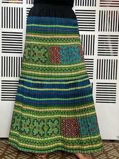 Maxi Hmong elastic waist Skirt,Thailand Hmong Hill Tribe Maxi Skirt,Amazing Hilltribe skirts , made by Hilltribe fabric, Vintage embroidered and appliqued block printed pleated skirt.  Maxi Hmong elastic waist Skirt, 100% cotton and Hilltribe Fabric Measurements - W 22-38" - Hip  44" - Total Length : 37" ❤️ PAYMENT We accept payments via PayPal only. ❤️❤️ Delivery Time :  USA only 2business days Canada: 2- 3 business days France: 2- 3 business days Germany  2- 3 business days North America: 2- 3 Traditional Green Lined Skirt, Traditional Green Tiered Skirt, Bohemian Green Pleated Skirt, Maxi Rock, Maxi Skirt Vintage, Fabric Gift Wrap, Printed Pleated Skirt, Elastic Waist Skirt, Skirt Vintage