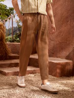 Brown Linen Pants Outfit, Linen Pants Outfit Men, Blue Linen Pants Outfit, Brown Trousers Outfit, Brown Linen Pants, Brown Pants Outfit