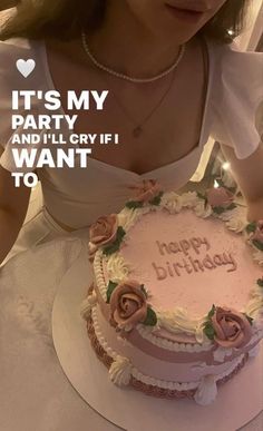 Insta Bday Story Ideas, Birthday Outfit Simple, 17th Birthday Aesthetic, Birthday Photoshoot Aesthetic, 17 Doğum Günü, Birthday Cake Decorating Ideas, Mini Cakes Birthday