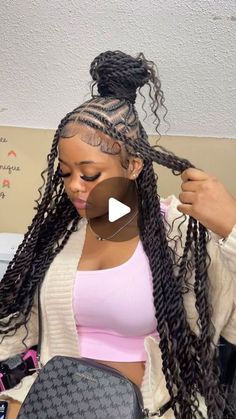 KendylTheBraider💘 on Instagram: "Fulani Island Twist For The Win 🏆😍!   Click Link In Bio To Book❤️.  - - (Medium Boho Fulani/Island Twist)😍.  •June Bookings Are Open💞.   • Want to book for this look? When booking select "Medium Fulani Braids" In the note section put Island Twist🏝️❤️  •❗️APPOINTMENTS AVAILABLE ❗️ • $20 deposit required to book - Book Now...  📱: (901)412-7473 📸: @kendylthebraider @kennnskiii  👻: kaashh2x 📘: Ken Kash  #trending #trends #memphishairstylist #memphisbraider #memphisstylist  #hairbraider #braider #redbraids #redhead #largeknotlessboxbraids #boxbraids #knotlessbraids #knotless #viral #explore #more #braids #memphis #hairstylist #braiders #reels #entrepreneur #hair #book #largeknotless #beauty #explorepage #explorepage" Medium Fulani Braids, Bun Design, Island Twist, Parting Hair, Hair Braider, Hair Curls, Fulani Braids