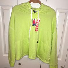 Cropped Neon Yellow Steve Madden Sweatshirt, New With Tags ($64) Questions? Leave A Comment Below! Casual Green Hoodie For Loungewear, Trendy Green Hoodie For Loungewear, Casual Green Top With Drawstring Hood, Casual Green Hooded Top With Drawstring, Trendy Green Hoodie Top, Green Long Sleeve Top With Kangaroo Pocket, Green Casual Top With Kangaroo Pocket, Casual Green Top With Kangaroo Pocket, Green Hoodie For Loungewear