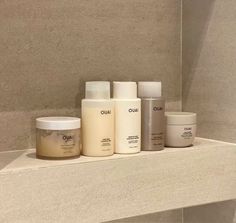 Ouai Products, Sulfate Free Shampoo And Conditioner, Ouai Hair, Ouai Haircare, Shampoo And Conditioner Set, Marshmallow Root, Cream Aesthetic, Shower Time, Clear Mind