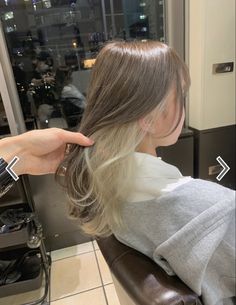 Under Layer Blonde Hair, Rose Gold Underneath Hair Brunette, Bleached Underside Of Hair, Bleach Under Hair, Half Bleached Hair Underneath, Bleached Brown Hair, Underside Bleached Hair, Blonde Underlights, Blonde Underdye