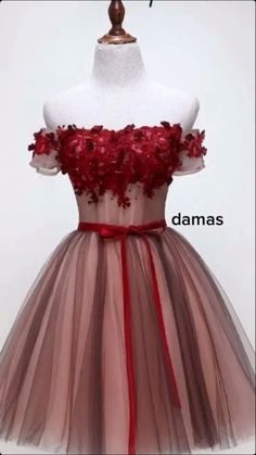 Dama Dresses For Red Quince, Red And White Dama Dress, Red Quinceanera Damas, Damas Dresses For Quince Red, Dark Red Dama Dresses, Red Quince Theme Damas, Red Quince Dama Dresses, Pink And Red Quinceanera Dress, Quinceanera Damas Outfits