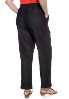 These proportioned denim pants features front slant pockets and a relaxed fit. They're a versatile staple in your modern-casual wardrobe. | Alfred Dunner Women's Plus Size Black Denim Pants, 24W Dark Wash Relaxed Fit Bottoms For Business Casual, Business Casual Dark Wash Relaxed Bottoms, Black Denim Pants, Pants Short, Culotte Pants, Alfred Dunner, Plus Size Black, Plus Size Pants, Best Jeans