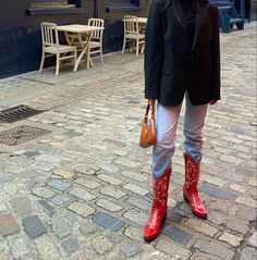 Red Cowboy Boots, Black Blazer, Levis 501, By far amber mini bag, London Styling Red Cowboy Boots, Red Cowboy Boots Outfit Winter, Outfits With Red Cowboy Boots, Red Western Boots Outfit, Red Boots Outfit Western, Cowboy Boots 2023, Red Cowgirl Boots Outfit, By Far Bag