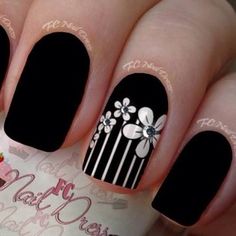 Black and White Floral Nails With Rinestones Black And White Nail, Black And White Nails, Black And White Nail Art, White Nail Art, White Nail, Nails Black, Trendy Nail Art, Beautiful Nail Designs, Fabulous Nails