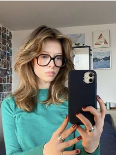 Glasses Inspo Square Face, Glasses On People, Glasses Eye Makeup, 60s Glasses, 70s Glasses, Glasses Inspo