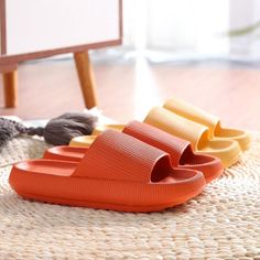 Couples Home, Cloud Cushion, Shower Shoes, Men Slides, Slides For Women, Slides Slippers, Take Off Your Shoes, Womens Summer Shoes, Slip And Fall