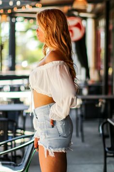 Off-shoulder Ruffle Crop Top For Brunch, Off-shoulder Ruffle Crop Top For Day Out, Trendy Off-shoulder Crop Top For Brunch, White Long Sleeve Crop Top With Ruffles, White Ruffled Long Sleeve Crop Top, White Cropped Off-shoulder Top For Spring, Spring Off-shoulder Crop Top For Day Out, Long Sleeve Ruffled Crop Top For Day Out, Off-shoulder Crop Top For Spring Day Out