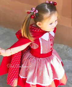 This cute Little Red Riding Hood outfit is composed of a dress and a cape. It is handmade of non-allergic checkered pattern and plain red cotton fabric and the skirt is made fluffier with a crystal tulle inlay. It has a zipper on the back for an easy dressing up. The cape is reversible with a polka dotted cotton lining and attached with a hook and clasp. It is a perfect outfit for first birthday party and photo shooting. Handmade and customized for your own size. Made to Order Gift message avail Red Riding Hood Costume Kids, Little Red Riding Hood Outfit, Red Riding Hood Outfit, Little Red Riding Hood Dress, Red Riding Hood Dress, Queen Bee Costume, Hood Dress, Red Riding Hood Costume, Bee Costume