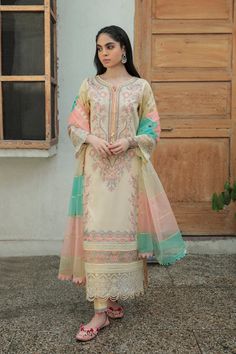 Qalamkar AQ-02  ASFA Qline Summer Collection 2022 Pakistani Party Wear, Unstitched Dress Material, Pakistani Fancy Dresses, Beautiful Pakistani Dresses, Casual Wear Dress, Trendy Fashion Tops, Easy Trendy Outfits, Pakistani Dress Design, Stylish Dress Designs