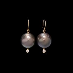 Tahitian pearls measuring 13mm, with diamond pave charm tails on 18K gold handmade ear wires. Earring measures 1 inch from ear Diamond weight: .31ct Diamond Charm, Tahitian Pearls, Ear Wires, Ring Bracelet, Pave Diamonds, Antique Jewelry, 18k Gold, Fine Jewelry, Gold