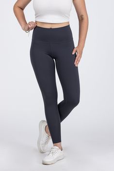 The Run It Out Leggings By Double Zero is a high waist smooth slimming legging. Perfect for everyday use or to pair with the perfect outfit for the gym. Inseam: Size M - 26'' Rise: Size M - 11'' 76% Nylon / 24% Spandex True To Size S 0-6 M 6-10 L 10-14 Tight Workout Pants With 5-inch Inseam, High Rise 4-way Stretch Leggings, Compressive 5-inch Inseam Gym Pants, High Rise Compression Leggings Versatile Style, High Rise Athleisure Leggings With Contoured Waistband, High Rise Compressive Leggings, Solid High Rise Sporty Tights, Sporty High Rise Compressive Pants, High Rise Compression Yoga Pants