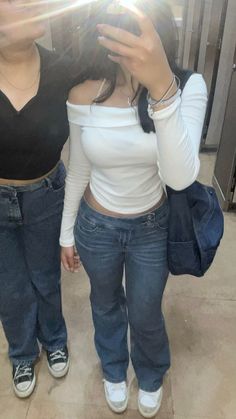 Latina Aesthetic Fits, Latina Fashion Outfits Casual, Aesthetic Latina Outfits, Cute Simple Fits For School, School Fit Check, Latina Inspired Outfits, Outfit Ideas Latina Baddie, Latina Back To School Outfits, Baddie Latina Outfits For School