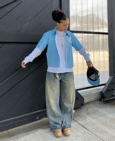 Girly Baggy Jeans Outfit, Plain Jane Aesthetic, Girly Streetwear Outfits, Masculine Outfits For Women, Baggy Jeans Outfit 90s, Masc Outfits For Women, Masc Outfit, Masculine Outfits