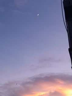 moon..and evening sky Pretty Sky, Pretty Pictures