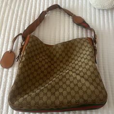 The Gucci Bag Has Lived A Little With It’s Worn Spots But For Someone Who Can Take And Refurbish, It’s A Great Opportunity. I Have Posted Photos Of The Worn. Comes With Duster Bag. Vintage Gucci Bag, Gucci Vintage Bag, Bags Vintage, Gucci Bags, Vintage Gucci, Gucci Bag, Bag Lady, Gucci, Women Shopping