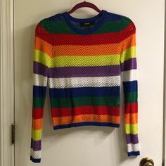 Rainbow Patterned Thicker Mesh/Knit Long Sleeve Top From Forever 21. Nwot, Never Worn. 80's Clothes, Funky Style, 80s Outfit, Retro Rainbow, Halloween Outfit, Funky Fashion, Knit Long Sleeve, Long Sleeve Knit Tops, Rainbow Pattern