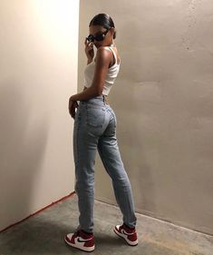 Jordan Outfits, Pullover Outfit, Foto Tips, Outfit Jeans, 2020 Fashion, Mode Inspiration, Looks Vintage