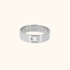 To receive this ring as a set, please choose the 2 ring sizes you want in our 'Make it a set' section! Material: Stainless Steel*Tarnish Free* THE ORIGINAL TIKTOK VIRAL PUZZLE RING Show your affection for your significant other with the absolutely unique piece that completes you both ♡︎ DO YOU AND YOUR PARTNER FIT EACH OTHER LIKE A PUZZLE? Match with stunning rings that fit together like your love for each other THE ULTIMATE LOVER COUPLE RING ♥ Show your affection for your significant other with Star Couple, Stunning Rings, Faux Nose Ring, Puzzle Ring, Stay Golden, Tiktok Viral, Couple Ring, Waist Chain, Star Ring