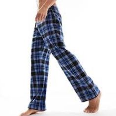 Embassy Men's Flannel Drawstring Straight Leg Plaid Lounge Pants Blue Medium Nwt New With Tag Brand: Embassy Color: Blue Size: Medium Plaid Print Straight Leg Side Seam Pockets Drawcord Full Covered Elastic Waist Functional Fly 55% Cotton / 45% Polyester Sku - 10i24.5.515 Casual Blue Sleep Bottoms, Casual Blue Sleepwear Pants, Comfortable Blue Sleep Bottoms, Casual Plaid Lounging Bottoms, Casual Plaid Bottoms For Lounging, Blue Sleep Bottoms With Pockets, Blue Sleep Bottoms Long Pants, Casual Plaid Bottoms For Sleep, Plaid Long Pants For Lounging