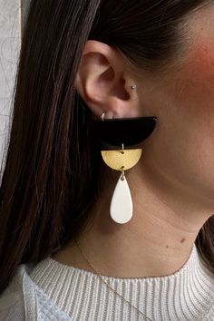 #html-body [data-pb-style=ER7E8HF]{justify-content:flex-start;display:flex;flex-direction:column;background-position:left top;background-size:cover;background-repeat:no-repeat;background-attachment:scroll}The Gemma Black Multi Shape Dangle Earring features black half moon stud linked with a small gold half moon and a white teardrop. Black Teardrop Modern Jewelry, Bold Black Drop Earrings, Modern Black Teardrop Jewelry, Modern Adjustable Black Earrings, Moon Studs, Top Background, Cover Background, Half Moon, A Small