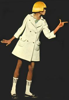 1966 Courreges Late 60s Fashion, 1960s Dresses, Fashion Decades, I'm Just A Girl, 20th Century Fashion, Sixties Fashion, French Fashion Designers