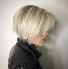 Short Edgy Bob, Hair Short Cuts, Edgy Bob Hairstyles, Edgy Bob Haircuts, Thin Hair Pixie, Edgy Bob, Stacked Bob Hairstyles, Haircuts Ideas