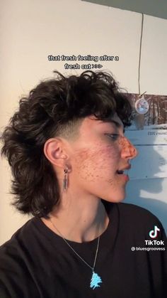 Men's Undercut, Haircut Drawing, Undercut Hairstyle, Guy Haircuts Long, Men Haircut Curly Hair, Mullet Haircut, Haircut Long, Mens Haircut