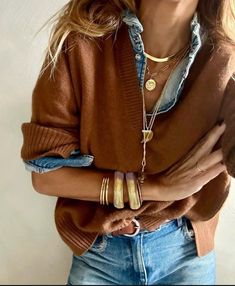 Wear A Scarf, Style Désinvolte Chic, Sundance Style, Mix Photo, How To Wear A Scarf, Outfits Casuales, Casual Fall, Your Head, Autumn Winter Fashion