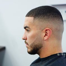 Bazcut Men Hair, Buz Cut Man, Bus Cut Hairstyle, Buzz Cut Mens, Long Buzz Cut, Buzz Cut For Men, Buzz Cut Styles, Crew Cut Haircut