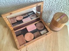 Aha Aha, Eco Makeup, Eco Friendly Makeup, Granola Girl Aesthetic, Eco Lifestyle, Purse Essentials, Reusable Packaging, Low Waste, Zero Waste Lifestyle