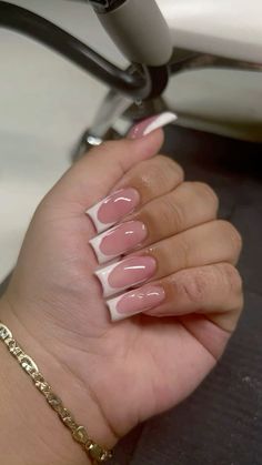 White French Short Nails, Short Long Nails, French Nail Ideas, Beginner Nail Tech, Self Maintenance, Bday Nails, 4a Natural Hair, Fake Nails Designs, Acrylic Nail Set