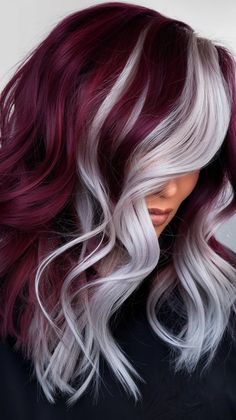 Candy Cane Hair Color, Cute Medium Hairstyles For Women, Blonde Hair With Burgundy, Blonde And Burgundy Hair, 2 Tone Hair Color, Candy Cane Hair, Tatoos Woman, Hairstyle Asian, Pinwheel Hair Color