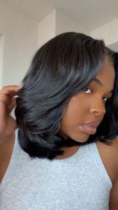 P h o e n i x x 🦋 . on Instagram: "short layers 💕 . #gluelesswig #milan #gluelessfrontal #london #glueless #gluelesslacewig #wigs #southcarolina #lacewigs #newyork #naturalhairstylist #miami #blackhair #hair #hairstylist #newyork #atlanta #losangeles #alopecia #hairloss #dallas #chicago #houston #boston #lacefrontwig #lacefrontwigs #miami #hairporn #detroit #washingtondc" Black Love Pictures, Bob Layer, Locs Protective Styles, Natural Hair Bob, Locs Natural Hair, Locs Natural, Natural Hair Growth Tips, Natural Hair Stylists, Natural Hair Short Cuts