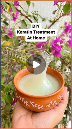 Natural Anti Frizz Hair, Keratin At Home Natural, Keratin Mask Hair, For Dry Hair Remedies, Remedies For Soft Hair, Natural Health Remedies Diy Home, Home Hair Care Remedies, Home Remedy For Smooth Hair, Keratin Hair At Home