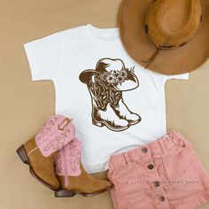 Cowgirl Outfit For Girls Kids, Baby Band Tees, Kids Western Wear, Girls Western Wear, Cowgirl Baby, Toddler Hairstyles Girl, Rodeo Outfits