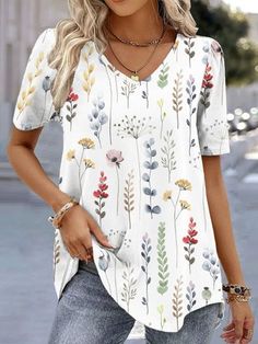 Cooler Style, Lace Trim Blouse, Oversize Women, Tunic Pattern, Boho Shirts, Summer Blouses, Puff Sleeve Blouse, Floral Print Shorts, Look Casual