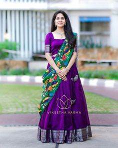 Nandu Ramisetty, Langa Voni Half Saree, Paithani Blouse Design, Pink Half Sarees, Paithani Blouse, Half Saree Function, Kalamkari Dresses