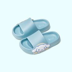 Shop the cutest Sanrio fashion with these Cinnamoroll slippers! Your best choice for some kawaii fashion, cuteness and comfort. Free shipping available on Korean fashion apparel and accessories at magic COSMOS St. Kawaii Furniture Blue, Cinnamoroll Water Bottle, Cinnamoroll Slippers, Cinnamoroll Clothes, Cinnamoroll Accessories, Cinnamoroll Birthday Party