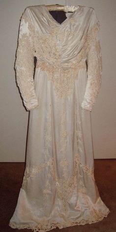 Original Edwardian Cream Silk Satin Heavy Lace Trim Wedding/ Ball Gown Iten # JH 152  Wedding Appare Bodice Draping, Wedding Ball Gown, Long Flowing Skirts, Olden Days, Wedding Apparel, Historic Clothing, Antique Clothing, Cream Silk, Satin Gown