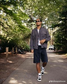 Trendy Boy Outfits, Virgil Van Dijk Style, Football Fashion, Style Improvement, Mens Streetwear Outfits, Beach Outfit Men, Masc Fashion, Masc Outfits, Virgil Van Dijk