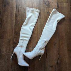 Over The Knee White Boots That Will Encase Your Calves Like A Sausage Casing. These White Beauties Will Tighten Over Your Knee For A Snug Fit As You Parade Around Town In These Snatched Boots. *I Know What You're Wondering If They Are So Sexy Why Am I Selling Them? Well My Calves Are Too Large To Be Encased By These Beauties Comfortably But I Bet They Will Look Great On You! Thigh High Stiletto Boots, Heel Combat Boots, Brown High Boots, Steve Madden Boots Ankle, Sausage Casing, Lace Up Heel Boots, Brown Knee High Boots, Tall Brown Boots, Snakeskin Boots