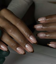 French Tip With Pearl Chrome, Allyiahsface Nails, Clean Nail Look, Soft Feminine Nails, Timeless Nails Classy, January Pedicure, Pearl Gem Nails, Gold Tip Nails French, Nail Inspo Round