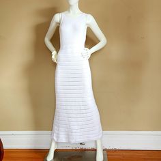 New With Tags Size Small 100% Cotton Knit White Fitted Knit Dress, Fitted White Knit Dress, Fitted Knit Zara Dresses, White Ribbed Daywear Dress, Zara Fitted Ribbed Midi Dress, Fitted Ribbed Midi Dress By Zara, White Knit Dress By Zara, Zara White Knit Dress, White Ribbed Fitted Maxi Dress